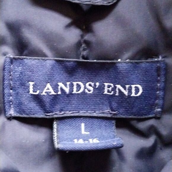 3 Assorted Vests...EUC - Picture 2 of 7